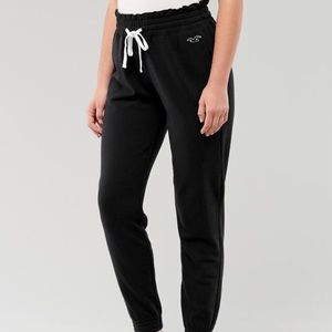 Hollister high rise paper-bag fleece joggers